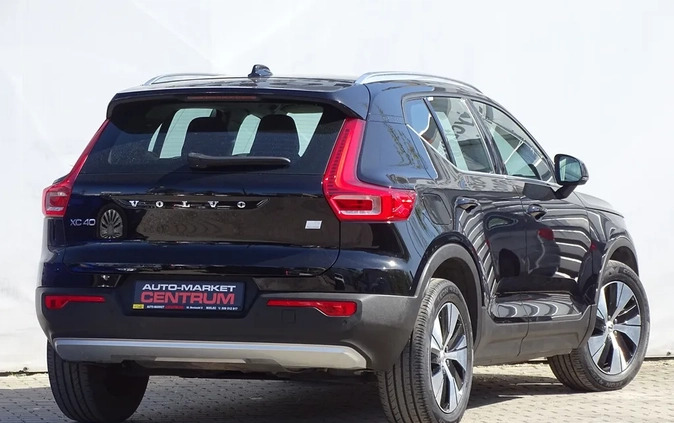 Volvo XC 40 cena 104900 przebieg: 176345, rok produkcji 2021 z Mielec małe 781